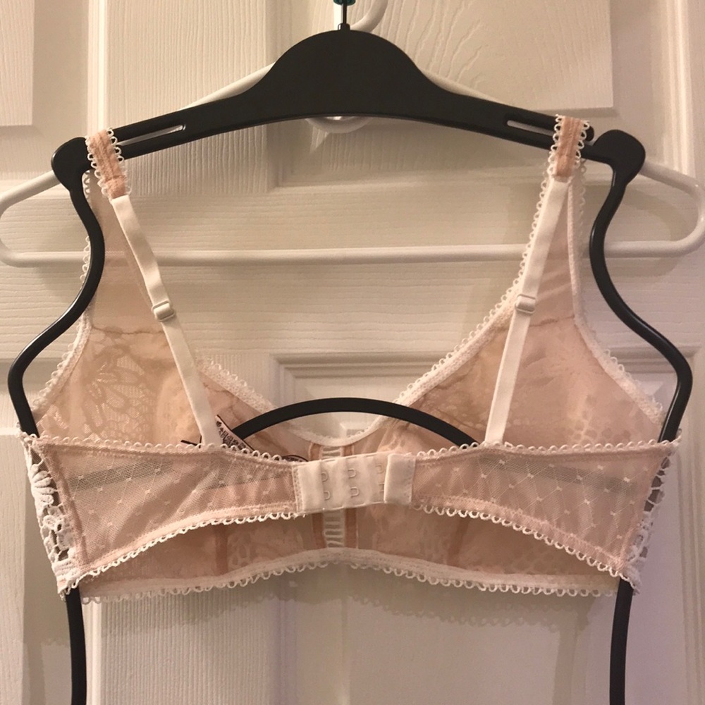 💖 VICTORIA'S SECRET 💖 Bralette - Picture 3 of 8